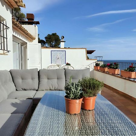 Tamariu Platja - Penthouse On Passeig Del Mar. Apartment Exterior foto