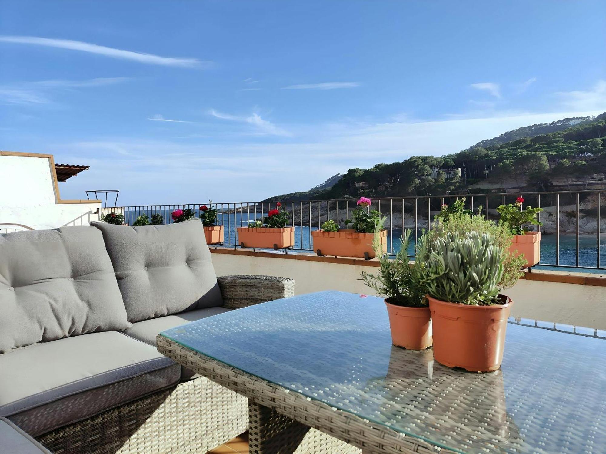 Tamariu Platja - Penthouse On Passeig Del Mar. Apartment Exterior foto
